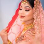 Parsa Evana Instagram - A bride is a symbol of hope and happiness ✨ Makeover - @siera.salon Outfit- @anzara.official Thank you Ahmed Momo apu for the beautiful makeover ❤️