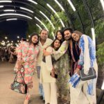 Parsa Evana Instagram – Whenever we get together it’s like we’ve never been apart.About last night with them 🤍