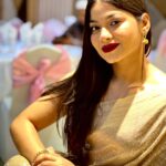 Parsa Evana Instagram - In a word full of trends.I want to remain classic ❤️