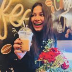 Parsa Evana Instagram - Come let me love you, come love me again💕 #merrychristmas