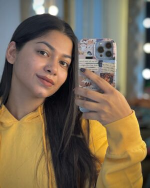 Parsa Evana Instagram - Takecare  of yourself,cz no one else gonna do it for you 💕