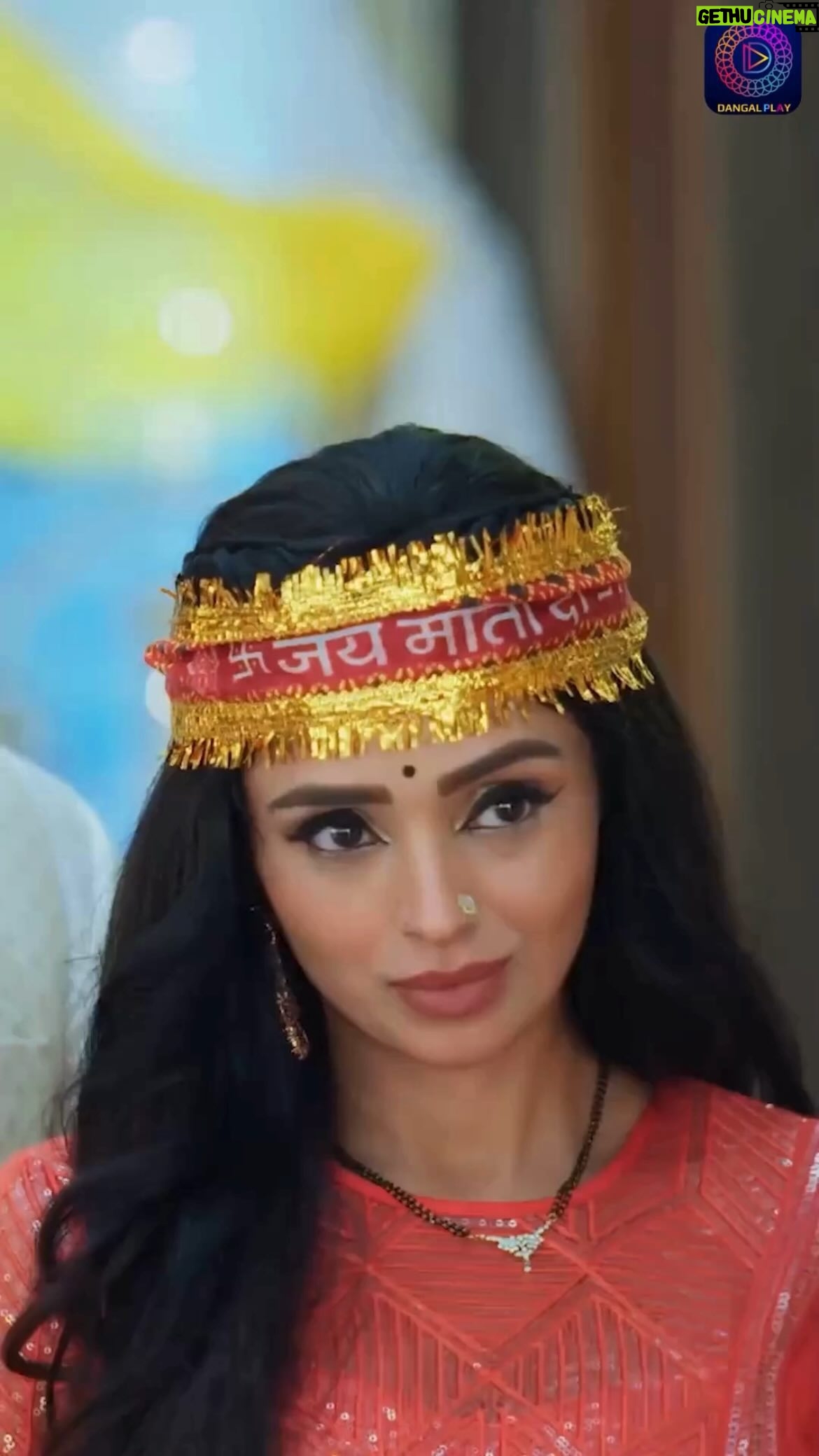 Parul Chauhan Instagram - देखिए “मिलके भी हम ना मिले “ TV से पहले Dangal Play App पर📱 @parulchauhan19 @maneeshaa.saxenaa @zsiddiqui44 @rajivkumarofficial @anjaligupta007 @ruubyrox @mohitaroraofficiall @atul_ji_verma143 @triveditoralofficial @love_sandhuuu13 @imyashudhiman @vibhanshu.dixit #dangaltv #dangaltvchannel #dangalplay #milkebhihumnaamile #reva #dangal #dailysoap