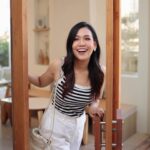 Patcharasri Benjamas Instagram - ช่วงนี้อะหน้าร้อน แต่ถ้าเราอ้อนอะน่ารัก