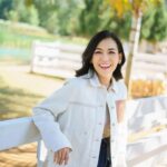 Patcharasri Benjamas Instagram - ปวดหลังอีกแล้ว สงสัยแบกความสวยเยอะไปหน่อย