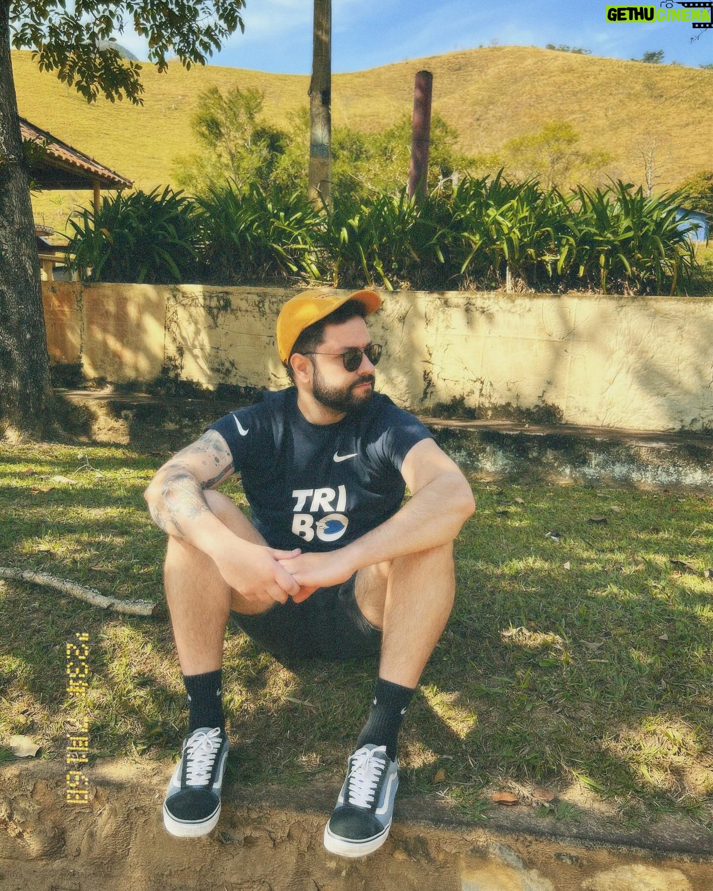 Patrícia dos Reis - 3.8K Likes - Hoje é aniversário do cara mais legal do mundo vulgo moreno @uptothales 🎂🎈🎉
Parabéns amor! Que seja um novo ciclo repleto de coisas boas pois você é um cara f*da e merece tudo de melhor sempre!!! 🥰😍
Obrigada por compartilhar sua vida comigo, te amo ❤️