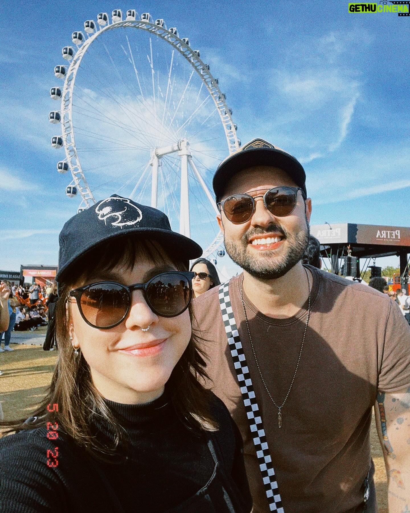Patrícia dos Reis - 3.8K Likes - Hoje é aniversário do cara mais legal do mundo vulgo moreno @uptothales 🎂🎈🎉
Parabéns amor! Que seja um novo ciclo repleto de coisas boas pois você é um cara f*da e merece tudo de melhor sempre!!! 🥰😍
Obrigada por compartilhar sua vida comigo, te amo ❤️