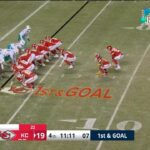 Patrícia dos Reis Instagram – Running back e quarterback trocando suas funções? 🧐 Nada como uma boa graçola nos Playoffs! 🙌

📺: @nflredetv