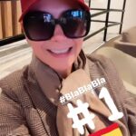 Patricia Manterola Instagram – #1 EN ESPAÑA con #BlaBlaBla !!! 🤩🙌🇪🇸GRACIAS a todos los que han apoyado esta canción!!! ❤️💛❤️ Nos vemos en España muy pronto!!! @radio.zonalatina.espana FELICIDADES @laseoaneoficial & @loveuakira son unas REINAS!!! 💕💕💕
Felicidades a los co-autores quienes escribieron conmigo esta canción @manuelzabalamusic & @juanjosehdez y a los productores @macaumusica @mrsanbaby por este temazo!!! GRACIAS a todos los involucrados, porque este éxito también es suyo:
Mi súper equipo @palomeragroup @alepalomera1 @abogadopateador los quiero!!!
A @moonrock.lat @hasselnuts @pedrofnk @luigifilisola you rock guys!!!
A los que hicieron el video y las fotos: @broducers @chentechapitas @jorgebeltranhair @alvmontm @franalcan @diegoltorre @jldances2do @jesusnunezcoreografo @lcampbellcoreografa Dream team!!! 
A mi PR: @fase_7oficial @nahim80 @chechucho 🤩🙏🏼🩷
A mi social media team: @moritadigital 🙏🏼🙌