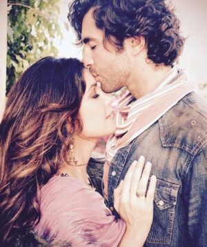 Patricia Manterola Instagram - ❤️ TE AMO, ME AMO, NOS AMO!!! ❤️ Happy Valentines mi amor 🥰 @forrestkolb 😍