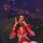 Patricia Manterola Instagram - Celebramos a lo alto la vida de nuestra adorada @patriciamanterola 🎉🙌🏼 ¡Te deseamos que sea un nuevo año lleno de bendiciones y de mucha música! ✨🎶 Tu energía y tu belleza en el escenario de esta FIESTA es sin duda pieza clave ⭐️💕 ¡Toda la familia NOVENTERA te deseamos un muy FELIZ CUMPLEAÑOS! 🎂