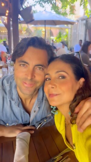 Patricia Manterola Instagram - Mi mayor tesoro y mi mejor plan… mi familia!!! #familia #family #sunday #domingo