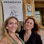 Patricia Montero Instagram - ✨ La noche donde empieza mi sueño ✨ Fue mágico poder acompañar a @pronovias en su 60 aniversario y disfrutar del increíble desfile, donde estuve a punto de coger la libreta y tomar apuntes 😂🥹 con tanta maravilla de vestidos 👗 Sí, no puedo ocultar más que PRONOVIAS será el encargado de dar forma a mis vestidos de novia (sí, habrá varios 🤪🤫) Y viendo el último video, donde se hizo un homenaje cerrando desfile al equipo de pronovias, 👏🏻👏🏻 no puedo esperas más a ponerme en sus manos y empezar a crear mis vestidos. Qué bonito y emocionante vivirlo contigo amiga @lula_duhalde 🫶🏻 Gracias @jaimeibanezr @areacg Ahhhhhh 🎉🎉🎉🎉 #PronoviasFashionShow #BBFW24 #AdroverMonteroWedding 👰‍♀️