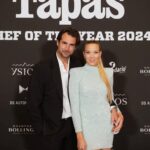 Patricia Montero Instagram - ➡️ Mix #ChefOfTheYear2024 @tapasmagazine @forbes_es 👉🏻 El último video es Patry en estado puro 😂, y aunque anula por completo todo el glamour, creo que aporta la verdad a la que últimamente somos tan fieles 🩵🫶🏼 1. Photocall evento 2. Un 👗 @elisabettafranchi muy 🔝 @replicacomunicacion 3. Mi casi marido @alexadrover y su naturalidad 4. Con @dinhvanparis me siento bella 5. Mesa molona con talento a raudales 🍽️ 6. You&Me 😍 7. Que me pilla el lobo 😂 8. Aunque no te mire, TE VEO 9. MAGIA by @beautybykikecrespo para @saigucosmetics 10. Duelo entre la lavadora y el tendedero 🤦🏼‍♀️🙃