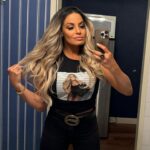 Patricia Stratigeas Instagram - The #BadGirlTour is in California! See you today and tomorrow at @stocktoncon! Check my story for signing times and photo ops Q&A panel! Can’t wait to see you guys this weekend!! @primetimeappearances