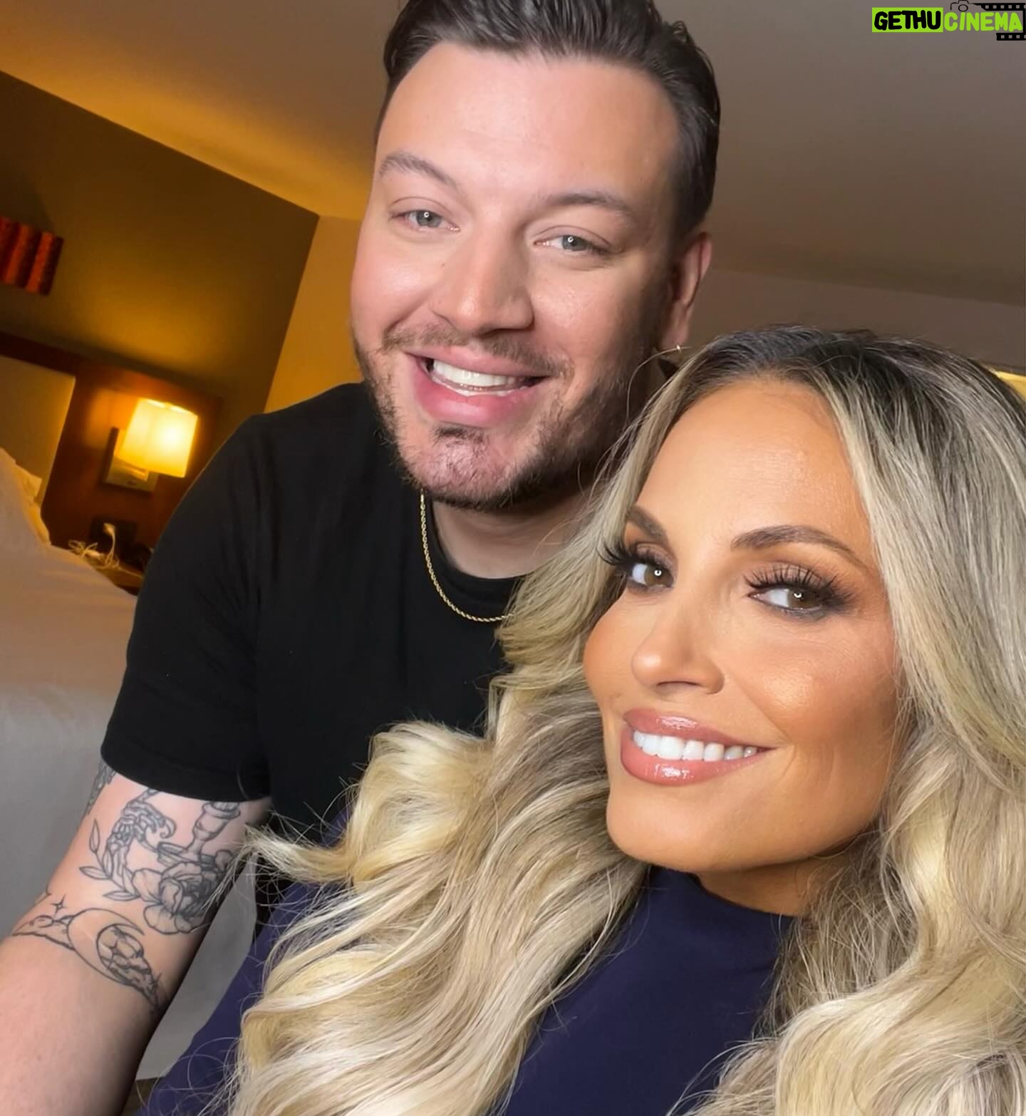 Patricia Stratigeas Instagram - That’s a wrap on my media day for the #BadGirlTour which kicks off tomorrow at @bigtexcon! Can’t wait to meet you guys tomorrow & Sunday! Check out my stories for my schedule tickets! And huge thanks to my team for running around with me on this crazy day! 💄 @smithzachry @petite_pikahh @primetimeappearances Fit by @aliciasmcn