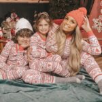 Patricia Stratigeas Instagram - Merry Christmas guys! Hope you have been enjoying the holidays! Sending you all so much love ♥️🎄