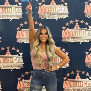 Patricia Stratigeas Instagram - Philly photo dump incoming! Pics from Wrestlemania weekend at @officialwrestlecon are posted! Took me a minute to gather the goodies! Thanks again Philly for making it a stratusfying weekend! Click #linkinbio or my story to see them! #BadGirlTour

Glam by my boy @ianmaxion
Glow by @tanontherun