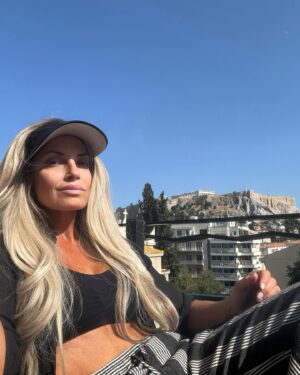 Patricia Stratigeas Instagram - Morning views in Athens 🏛️ #acropolis