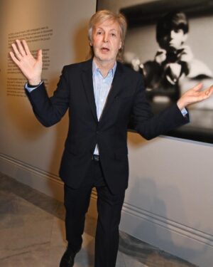 Paul McCartney Instagram - Last night, Paul hosted family and friends at the @nationalportraitgallery in London to celebrate the opening of his new exhibition 'Paul McCartney Photographs 1963-64: Eyes of the Storm' 📷

The exhibition opens to the public tomorrow and runs until 1 October, 2023. Find out more and get tickets via the link in bio. #EyesOfTheStorm