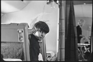Paul McCartney Instagram - Happy #InternationalPortraitDay! These portraits of John Lennon, George Harrison and Ringo Starr feature in Paul's new exhibition and book #EyesOfTheStorm 📷

Get @nationalportraitgallery exhibition tickets and pick up your copy of '1964: Eyes of the Storm' via the link in bio