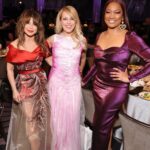 Paula Abdul Instagram - MC’ed last year’s Homeless Not Toothless Gala, joined by these gorgeous ladies 💎 @hntorg provides free dental care to those in need in the greater LA area! 🦷 Watch on tonight’s episode of #RHOBH at 8/7pm central! Makeup: @callitodeh Hair: @glitzingup Dress: @hermz__la