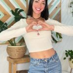 Paula Bolatti Instagram - Seamos canales 💖 Lindo sábado ✨ . Me encanta @elcaloncho .