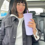 Paula Bolatti Instagram - Me combinan con el vaso 💅🏻 @_monilissima 💜