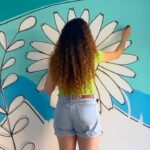 Paula Stephânia Instagram - Teria uma parede assim na sua casa? Eu tô apaixonadaaaaaa!