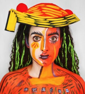 Paula Stephânia Instagram - A vida imita a arte
Mulher com Chapéu de Picasso
Acharam que fiquei parecida, arteiros???