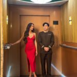 Paulo Avelino Instagram – Filed under layouts that didn’t work in the promo shoot but our movie does 🥰🫶🏼

#elevator