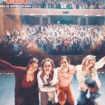 Paz Bascuñan Instagram - Maravillosa función en Concepción ! Un teatro precioso y un público encantador ❤️❤️❤️❤️ Gracias !!!! Próxima parada Los Ángeles ! Nos vemos este miércoles @sos.mamis #sosmamislagira #sosmamisteatro @tamaraacostazambra @loretoaravena @jennycavallooficial @bayoproducciones Entradas en ticketpro