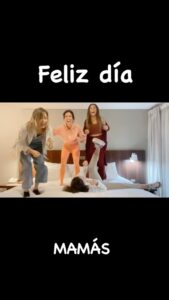 Paz Bascuñan Instagram - A las mamis ❤️❤️❤️ con infinito amor . Siempre . #felizdía