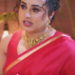 Pearle Maaney Instagram – The moment I realised “mom brain” is for real 😂
Thank you for putting up with me @tovinothomas and @balu__varghese
.
.

Styling @asaniya_nazrin 
Make up @aishwaryakarayilofficial 
Saree draping @drapewithkp
