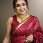 Pearle Maaney Instagram – 🥰🥰🥰
.
For Pearle Maaney Show ❤️
Click @pearle_productions 
Makeup @aishwaryakarayilofficial 
Styling @asaniya_nazrin 
Draping @drapewithkp 
Jewellery @goodwillcollectionskerala