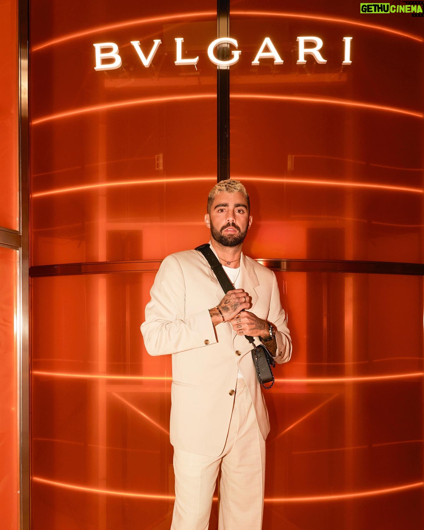 Pedro Scooby Instagram - @bulgari Family Foi uma honra ir a Korea ver de perto esse lindo projeto #BulgariStudio ao lado de tantas pessoas incríveis! ❤️