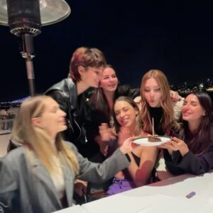 Pelin Uluksar Instagram - 👩🏻‍🤝‍👩🏼♥️🎂