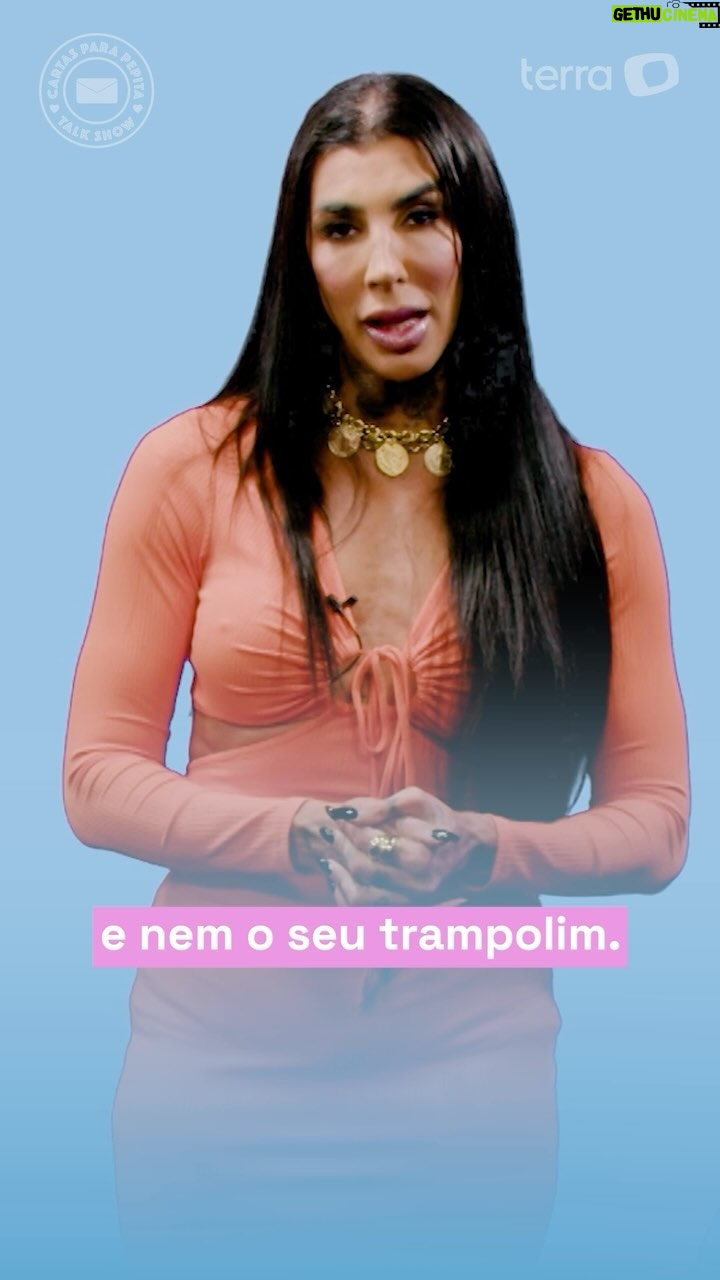 Pepita Instagram - As pessoas que vão entrar na sua vida não têm que servir de bengala ou trampolim. Você precisa fazer as coisas por você! Se ame e cuide da sua autoestima para não depender de ninguém. Quem está ao seu lado deve ser uma soma, não uma dependência! Seja você! 🩷