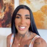 Pepita Instagram – Uma nova semana se iniciando, e eu te pergunto: se você fosse um sentimento hoje, qual sentimento você seria?
Uma semana cheia de sentimentos bons e muitas conquistas pra gente, família! Um beijo e um cheiro! ❤️