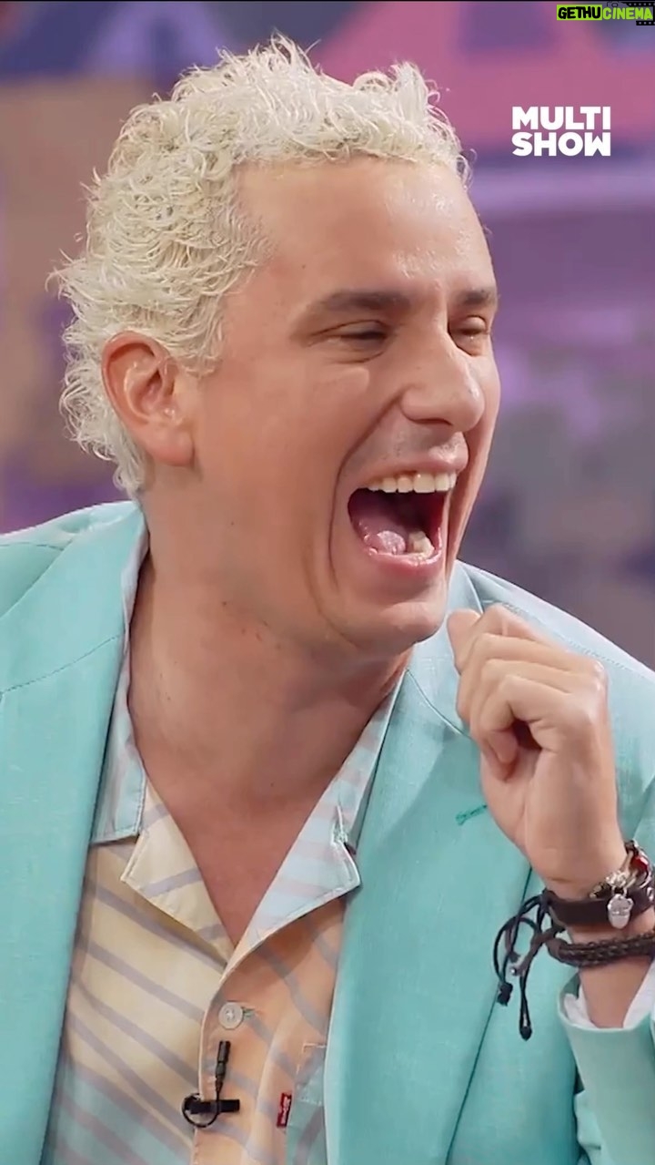 Pepita - 2K Likes - QUE MOMENTO 🗣️ @pepita contando para @rafaelportugal sobre suas preferências na hora de fazer maquinha de biquíni 😂
Hoje tem #PortugalShow com o @pepita às 22h15, no Multishow e @globoplay! 😉