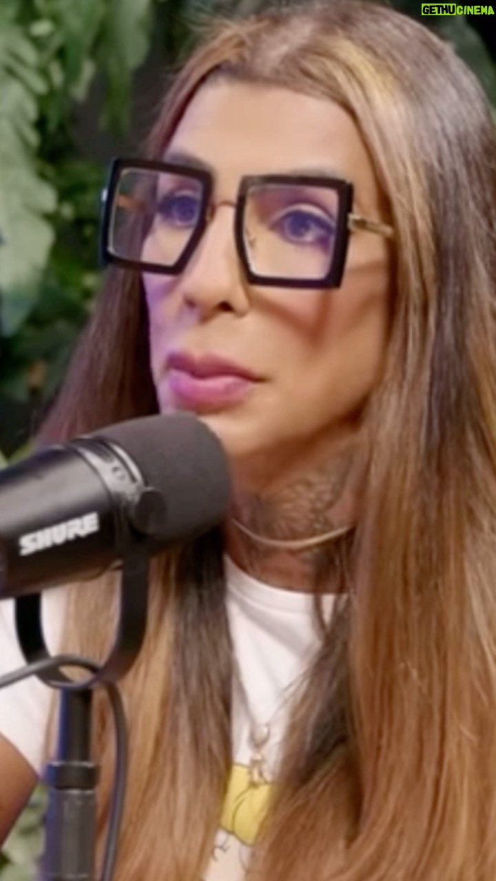 Pepita Instagram - Sextou com essa reflexão: você se ama? Eu aprendi a me amar em primeiro lugar para depois ser amada como eu gostaria. Hoje eu me cuido e me priorizo!