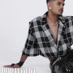 Pepita Instagram – No editorial especial deste sábado, Pepita e Kayque Nogueira em projeto fotográfico “desconstrução”. Um casal de muita representatividade, apresentados sob um novo ângulo. O projeto idealizado pelo fotografo Anderson Macedo tem por objetivo criar conteúdos e imagens de moda e arte através da diversidade e beleza democrática mostrando através de grandes personalidades que “TODOS ESTÃO NA MODA e A ARTE ESTÁ EM TODOS!”
O editorial foi construído em duas partes, onde inicialmente vemos a potência do casal quando estão juntos, com visuais que se complementam e ressaltam a sintonia entre os dois, resultando em uma imagem de poder, beleza e grandeza. Seguindo para a segunda parte em que são apresentados individualmente, onde cada um brilha e se expressa também em sua individualidade. Veja o editorial completo! • Link nos Stories e na Bio 

#RevistaPortfolio
#AmadosdaPortfolio
#EditorialEmDesconstrucao
#Pepita
#KayqueNogueira

FICHA TÉCNICA
Fotografia: @andersonmmacedo_ @demmacedo l Styling: @igorgarrcia @melzaani l Beleza: @erinascimento l Fashion Production: @studioelliaskaleb / @marcamonicaanjos / @synchronoficial / @sejaicona / @eurico_oficial l Estúdio: @birohousebr