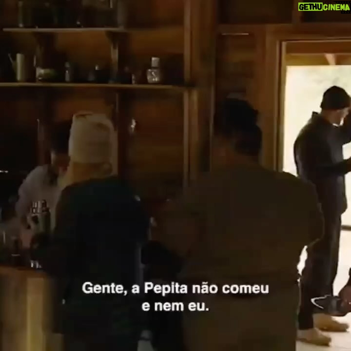 Pepita Instagram - Eu sou uma mulher muito sonhadora, tudo que quero corro, luto, vou atrás, tem coisas que a gente nem acredita quando acontece, mas acontece e a gente tem que agradecer e muito. Ontem, A Ponte, reality no qual fiz participação ganhou um Emmy Internacional. Que felicidade e alegria poder ter participado desse projeto, parabéns @hbomaxbr. Mais uma vez tenho a certeza de que toda luta tem sua recompensa, lute, acredite nos seus sonhos! O infinito é nosso limite e a ponte entre o sonho e a realidade é a coragem ❤️