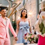 Pepita Instagram – Hoje completamos 03 anos de casados no papel! 03 anos que juntos remamos contra a maré do preconceito e mostramos que SIM, È POSSÍVEL AMAR SEM TEMER. Quem diria que aquele beijo no banheiro de uma balada iria resultar em uma família linda como a nossa… Sim, uma FAMÍLIA assim como qualquer outra, com erros e acertos, com lágrimas e choros e com muito amor e cumplicidade. Hoje já não somos só nós 2, somos 3 e eu me orgulho muito da nossa história até aqui e ela só está começando! E pra você que é parte da comunidade LGBTQIAPN  eu só tenho um recado: SEJA SEMPRE RESISTÊNCIA, querem nos parar mas não vão!!! NINGUÉM VAI PODER QUERER NOS DIZER COMO AMAR ❤️❤️❤️❤️