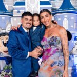 Pepita Instagram – 2 anos do meu Lucca, do meu maior amor. Filho, você me fez mãe, você mudou minha vida, me ensinando mais uma vez que o amor pode tudo. A mamãe e o papai estão muitos felizes de ver você crescendo saudável, feliz e lindo! Sua festa foi maravilhosa, tudo perfeito e o melhor foi você aproveitando e se divertindo. Sou cada dia mais feliz de poder conviver e cuidar de você todos os dias! Te amo, amo nossa família. ❤️

assessoria: @cynthiacruzassessoria
decoração: @tatipinidecor
foto e filme: felipe santana kids -@felipesantanakids/ @felipesantanafotografia 
brigadeiro gourmet: @adocicahgourmet 
doces personalizados: @rafaabolos 
foto lembrança/video 360: @tonapistaeventos 
churros: @clickchurros 
carrinho guloseimas: @petit.sugar 
crepe: delicious crepes -@delicious_crepess 
pirulitos: lolli e pop – @lolli_e_pop 
lembranças: @chicafestaria 
doces personalizados:@adriranzani 
led: @agenciae 
sousplats: @knartespaineis_ 
cardapios e tags: @_boowpersonalizados 
convites: @freitasatelie 
porta guardanapos: @arteelaser 
personagens: @encantando.producoes
 
look: @vhelegancetrajesarigor.sp