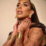 Pepita Instagram – O brilho do Carnaval ilumina a minha alma! Vivendo cada instante intensamente e com paixão. 💛
