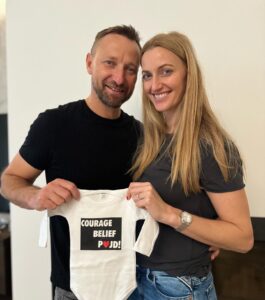 Petra Kvitová Instagram - On the first day of 2024 I wanted to wish you a happy new year and share the exciting news that Jiri and I will be welcoming a baby into our family this summer! 👼 Přejeme Vám vše nejlepší do nového roku a zároveň se s Vámi chceme podělit o skvělou novinku :) V létě očekaváme miminko 🤰