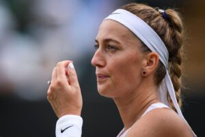 Petra Kvitová Instagram - Second week of Wimbledon here we come. 

You have no idea how good it feels to write those words.

Thank you, thank you for all the support so far 💚💜

@wimbledon