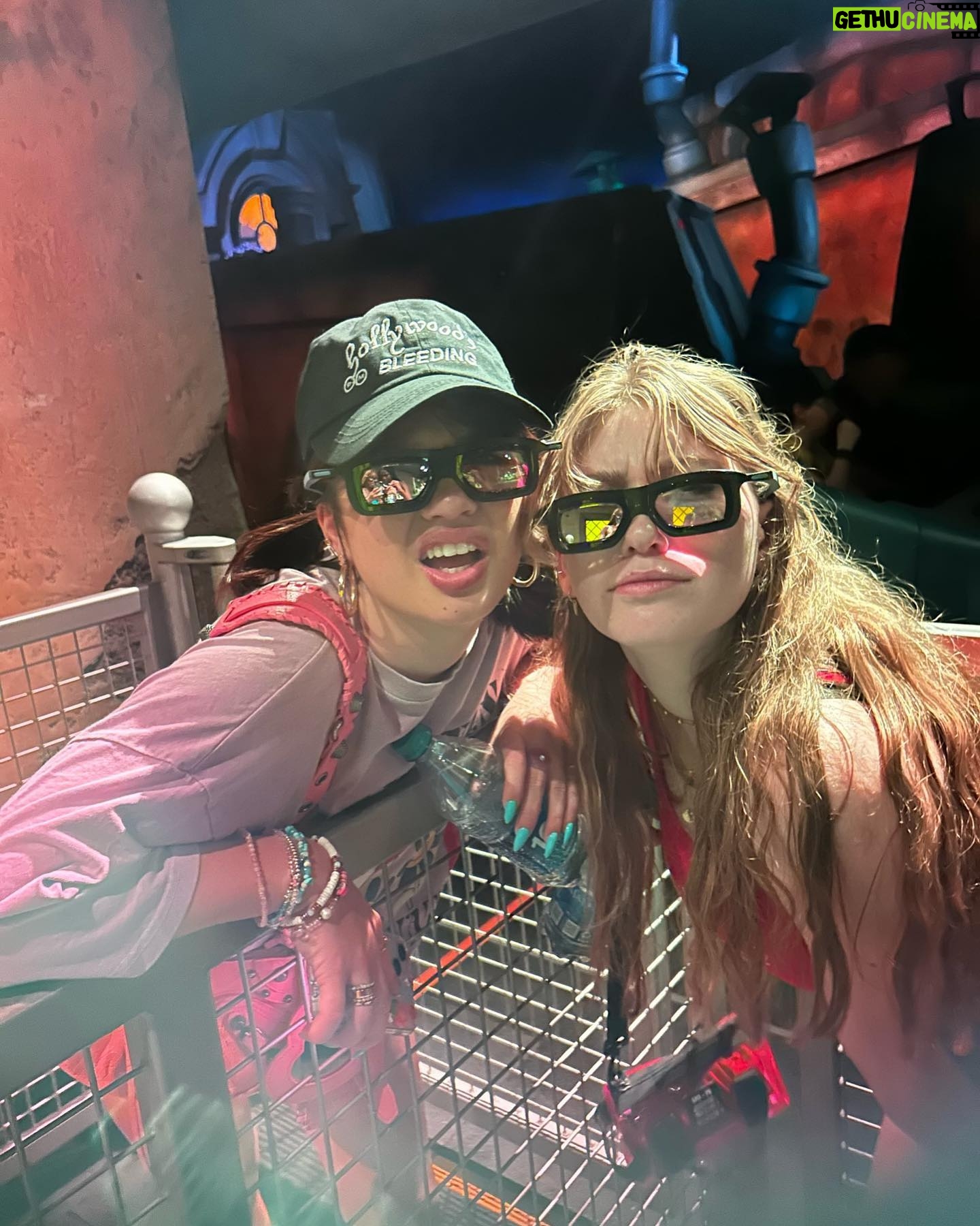 Peyton Elizabeth Lee Instagram - Pro tip: Ditch all of your responsibilities and go to @waltdisneyworld