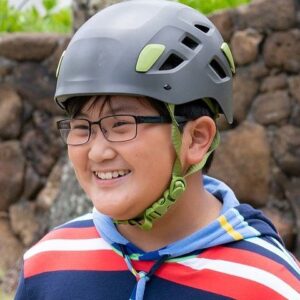 Peyton Elizabeth Lee Instagram - crazy proud of this show and all the incredible people who made it. thank you to everyone who came on this journey with us. it means everything to me. the season finale of doogie kamealoha m.d. is now streaming on disney plus. go check it out🌞🌞