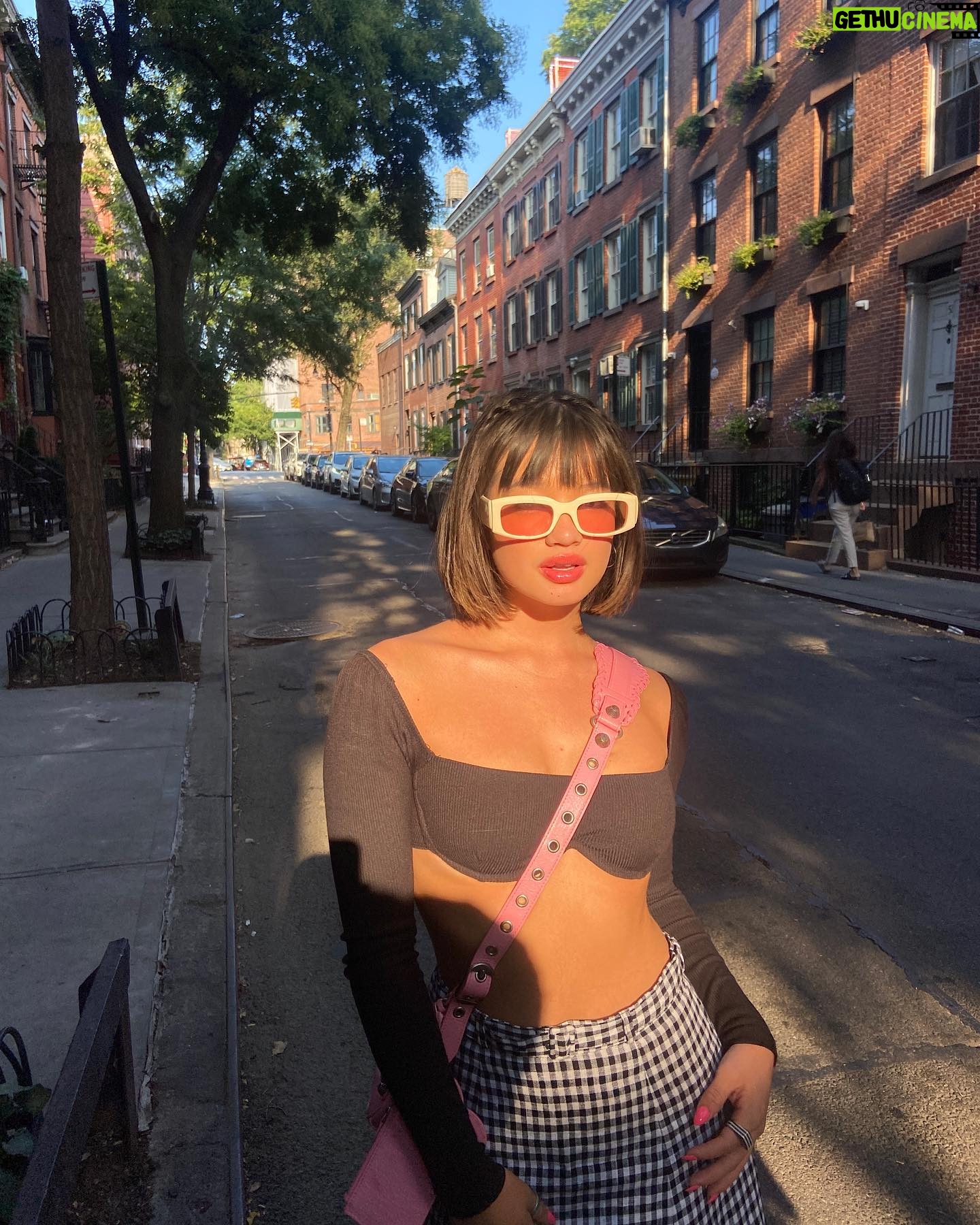 Peyton Elizabeth Lee Instagram - Pretty city
